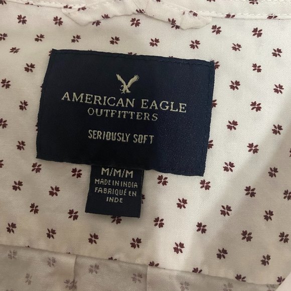 American Eagle Medium Seriously Soft White & Maroon Patterned Button Down Shirt - Picture 4 of 6